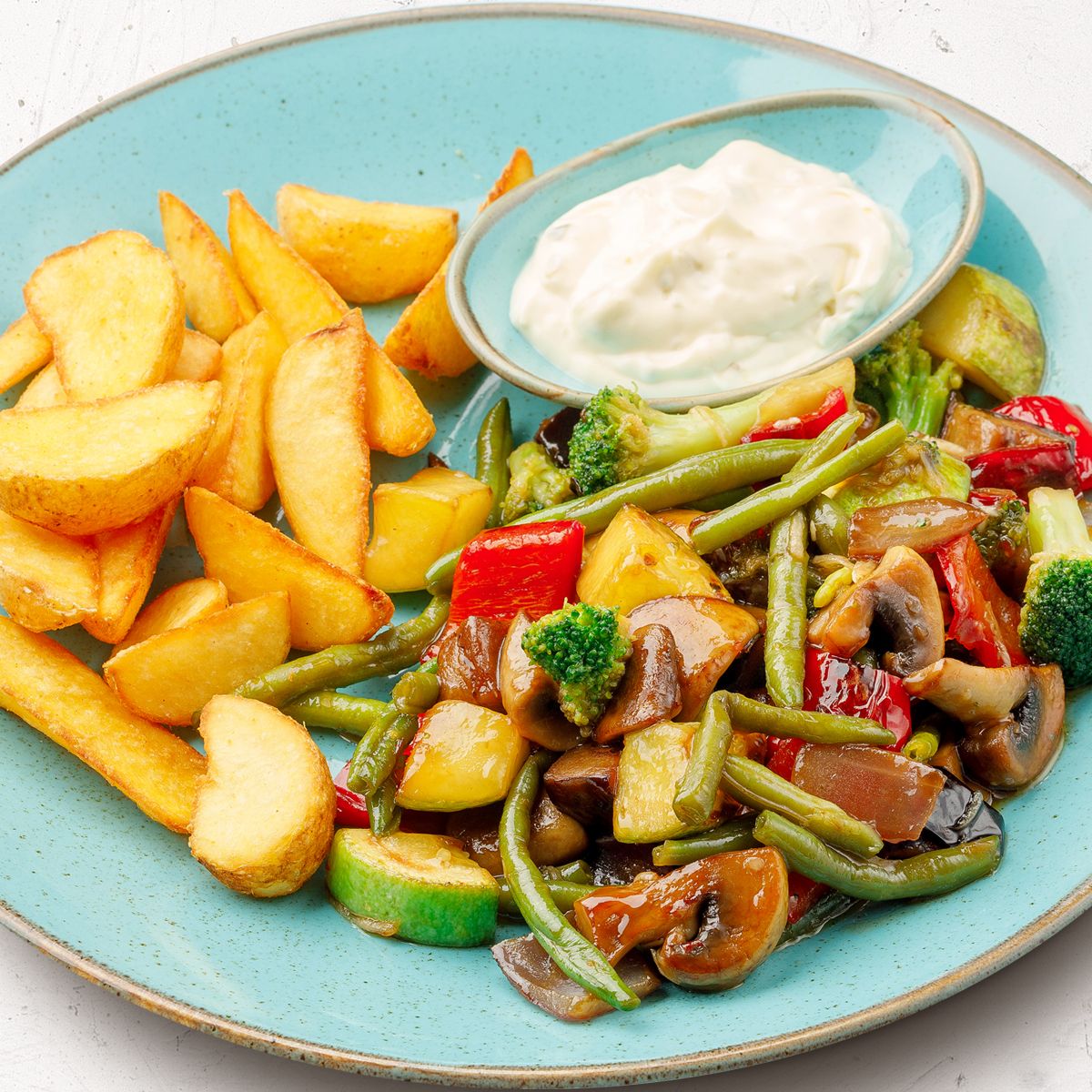 Menestra cu cartofi.